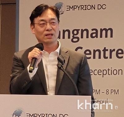 더글러스 강(Douglas Kang) 세라야 파트너스 CFO가 축사를 하고 있다.