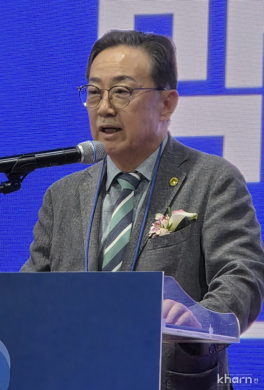 박진철 대한건축학회 회장.