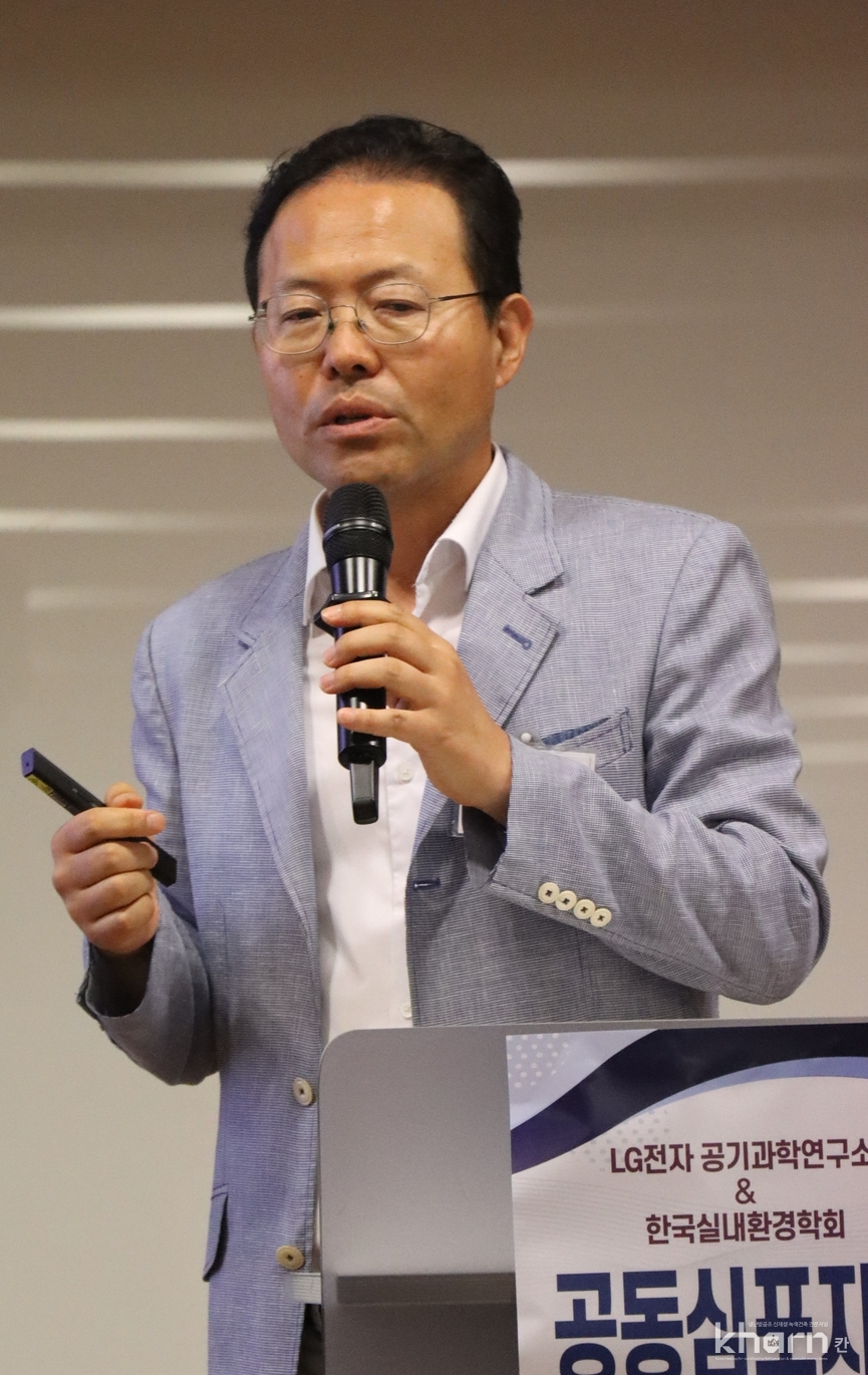 안영철 부산대 건축공학과 교수.