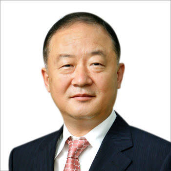 강성희 오텍그룹 회장.
