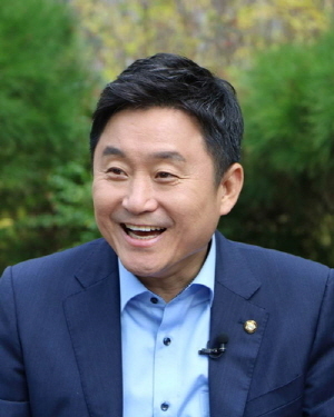 최인호 더불어민주당 국회의원