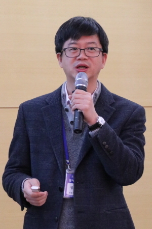 엄태윤 상무