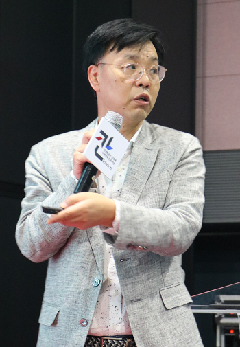 윤백룡 디엠피 부사장